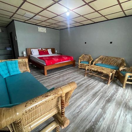 Supersuck Hotel Maluk Bagian luar foto