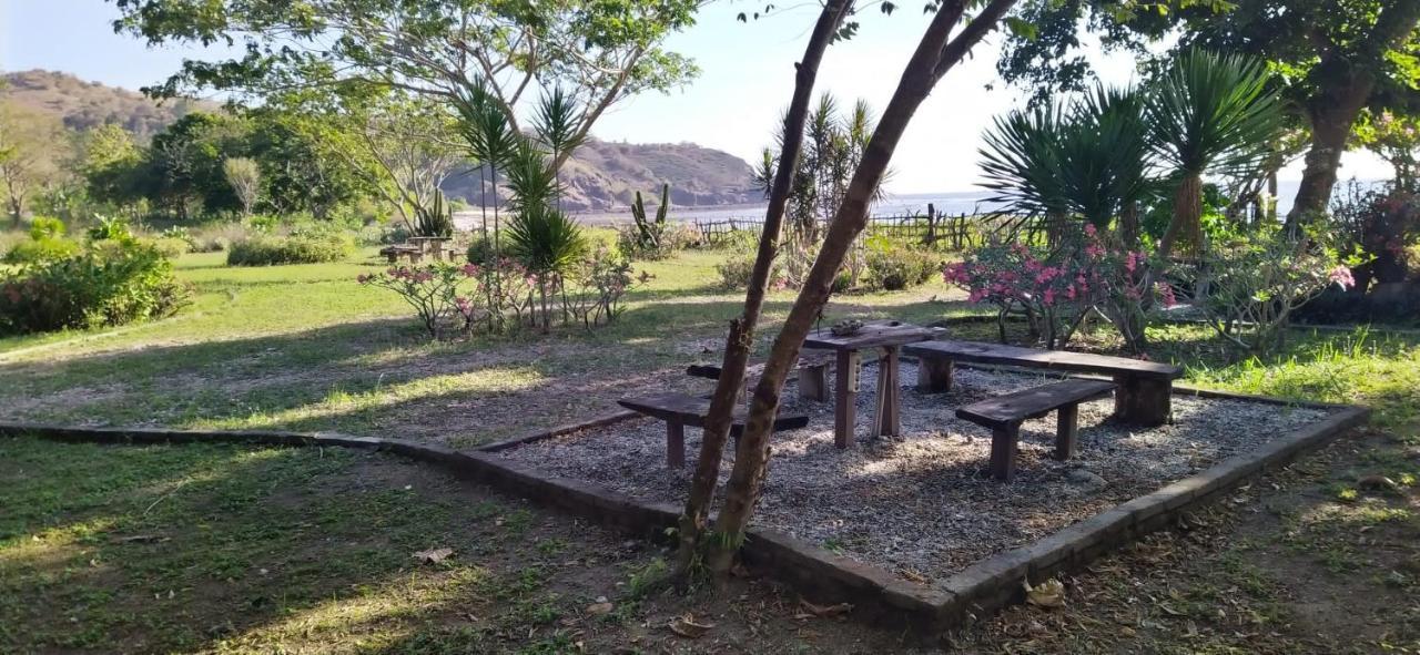 Supersuck Hotel Maluk Bagian luar foto